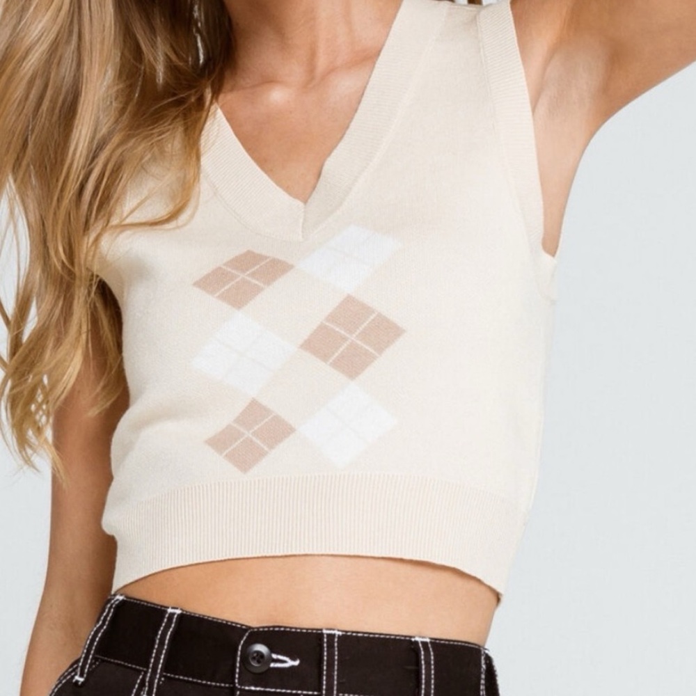 Argyle Cropped Sweater Vest